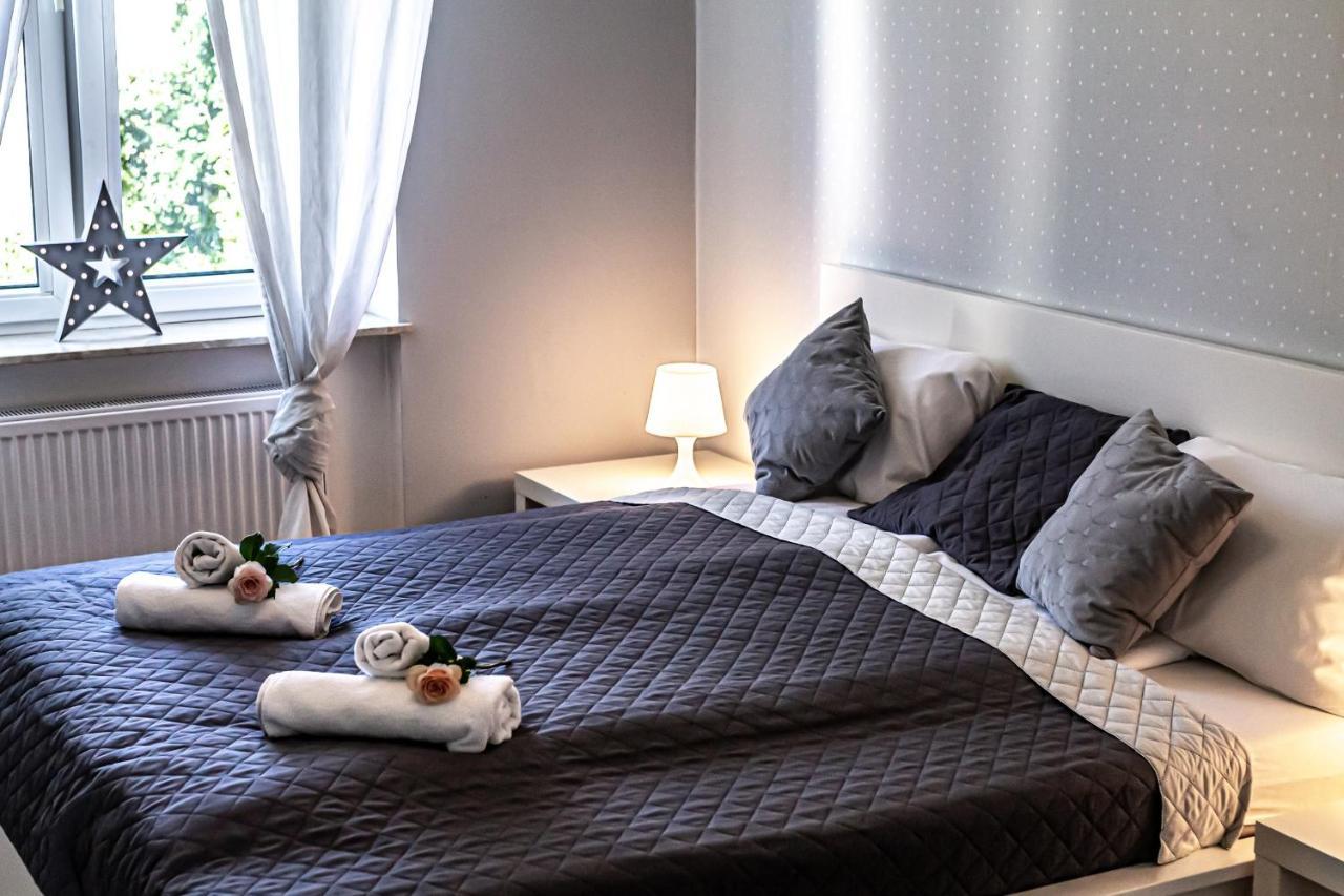 Apartamenty Przy Muzeum 格但斯克 外观 照片