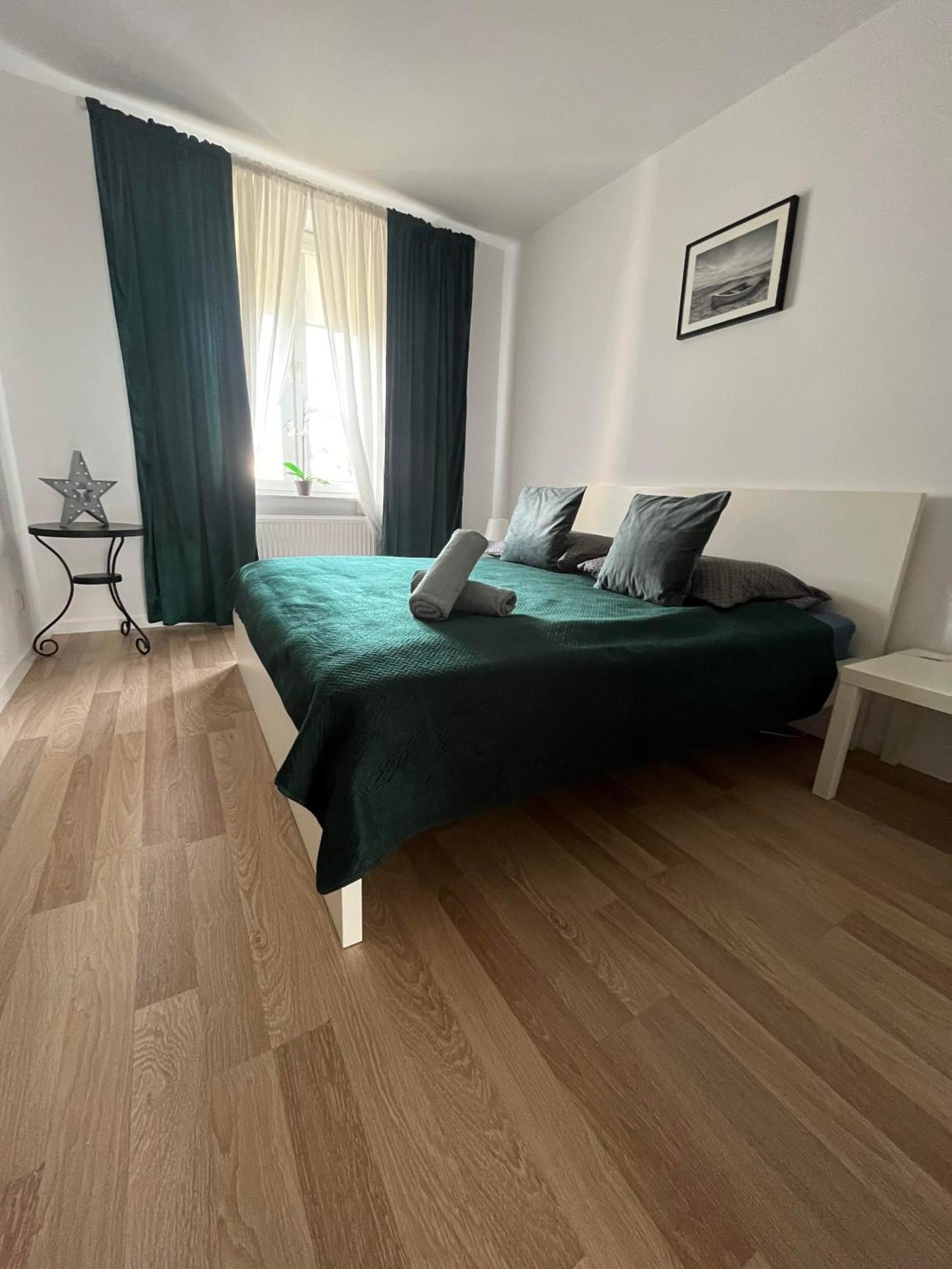 Apartamenty Przy Muzeum 格但斯克 外观 照片